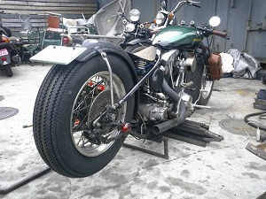 ゼロショベ後ろから
