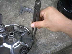 ケガキ作業