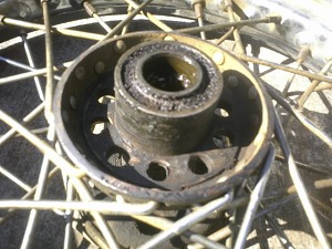 アーリースタイル純正ハブ