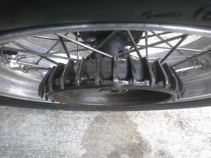 シャープな感じの冷却フィン画像