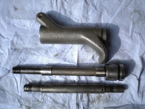 ロッカーシャフト比較