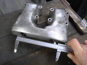 ロッカーカバー採寸
