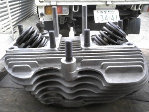 スタッドボルト装着