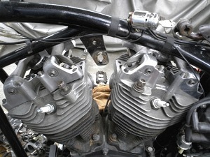 バルブスプリング剥き出し状態