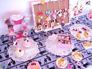 絵本館デコ