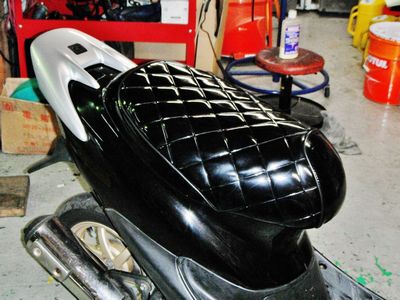 エナメルシート | 旧車バイク・カスタムバイク販売「BurstCity