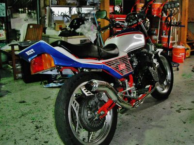CBX400F | 旧車バイク・カスタムバイク販売「BurstCity