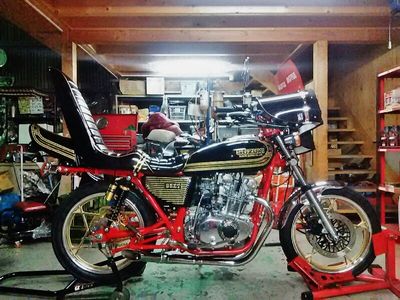 GS400 Z2タイプ テールカウル エラ 新品 ZⅡ GS400 Z2タイプ テールカウル エラ 新品 ZⅡ
