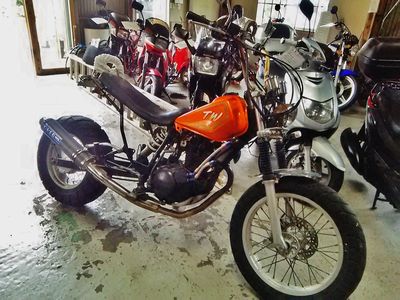 TW225 | 旧車バイク・カスタムバイク販売「BurstCity/バースト