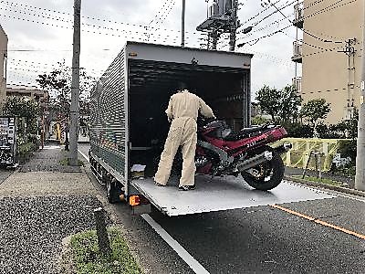 ZX-11出発 | 旧車バイク・カスタムバイク販売「BurstCity