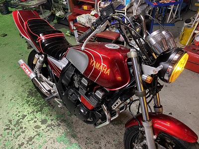 Xjr400 Burstcity バイク マフラー 赤 xjr400外装 XJR400 外装セット