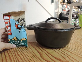 1 Quart Cast Iron Serving Pot（サービングポット 1qt