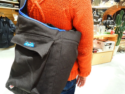 たくさん物を入れたくなる！？個性的なバックです。。(仙台店) | A&F 