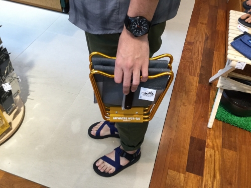 ADIRONDACK（アディロンダック）マイクロチェア ゴールド