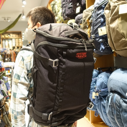 MYSTERY RANCH タワー47という逸材【なんばパークス店】 | A&F MYSTERY RANCH タワー47という逸材【なんばパークス店】 | A&F