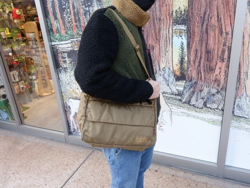 MYSTERY RANCH(ミステリーランチ) イチオシショルダーバッグ