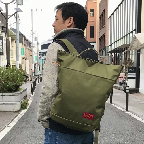 タウンに溶け込むスマートな 2-WAYバッグ 【MYSTERY RANCH TOKYO 
