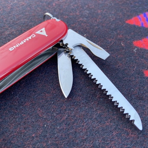 キャンパーの方おすすめ！VICTORINOXのマルチツール【ららぽーと