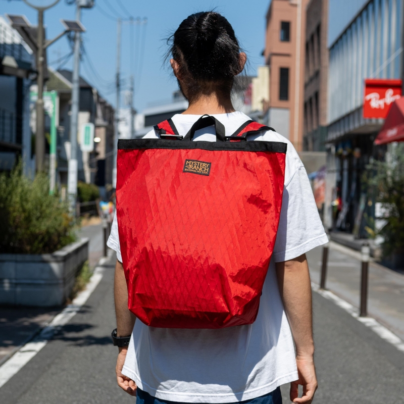 MYSTERY RANCH 赤 バックパック 軽量&シンプルなタウンユースバックパック！！【MYSTERY RANCH TOKYO