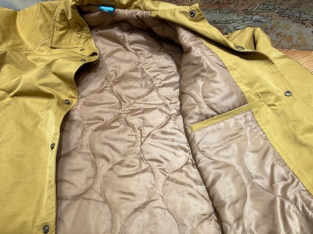 KAVU メトウジャケット methow jacket コーチタイプジャケット KAVU | カブー Begin別注 アクセントが効いた中綿入りメトウ