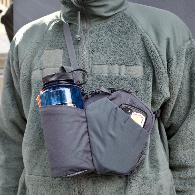 単体でも使えるアクセサリー、WINGMAN MULTI POCKET【MYSTERY RANCH 