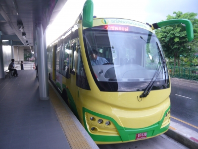 BRT車両