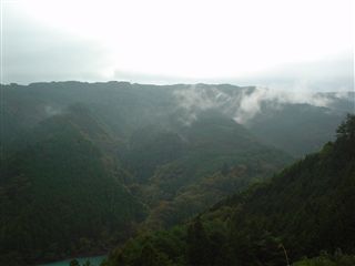 051029_井川湖畔からの最後の絶景。