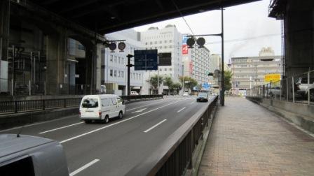 アミュの駐車場入口のご案内 アミュログ アミュプラザ小倉のブログ