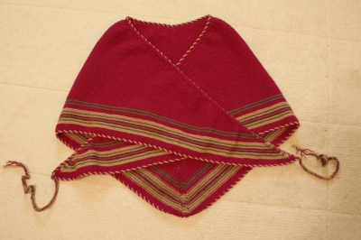 北欧の三角ショール | Happy knitting