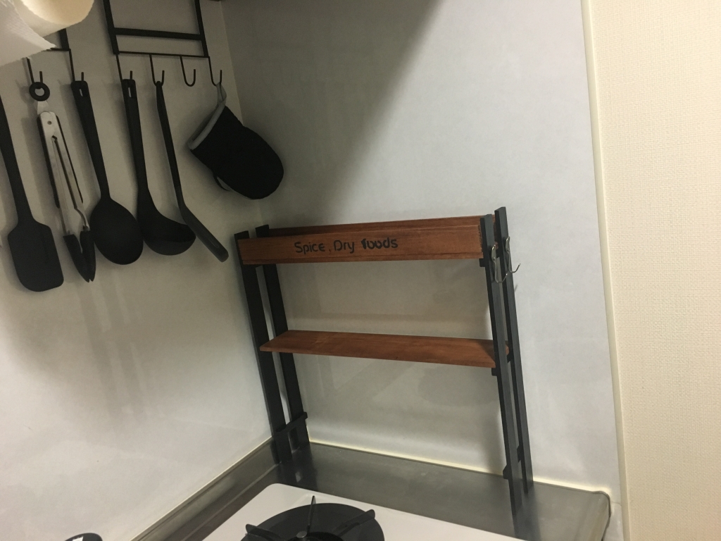 【DIY】100均すのこでスパイスラック