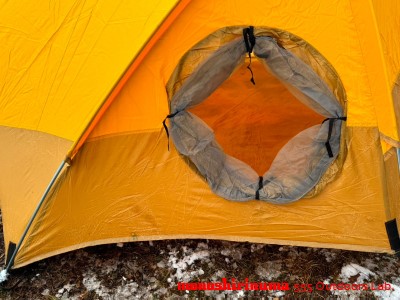 THE NORTH FACE VE-24 1978年から進化を続けるベストセラー