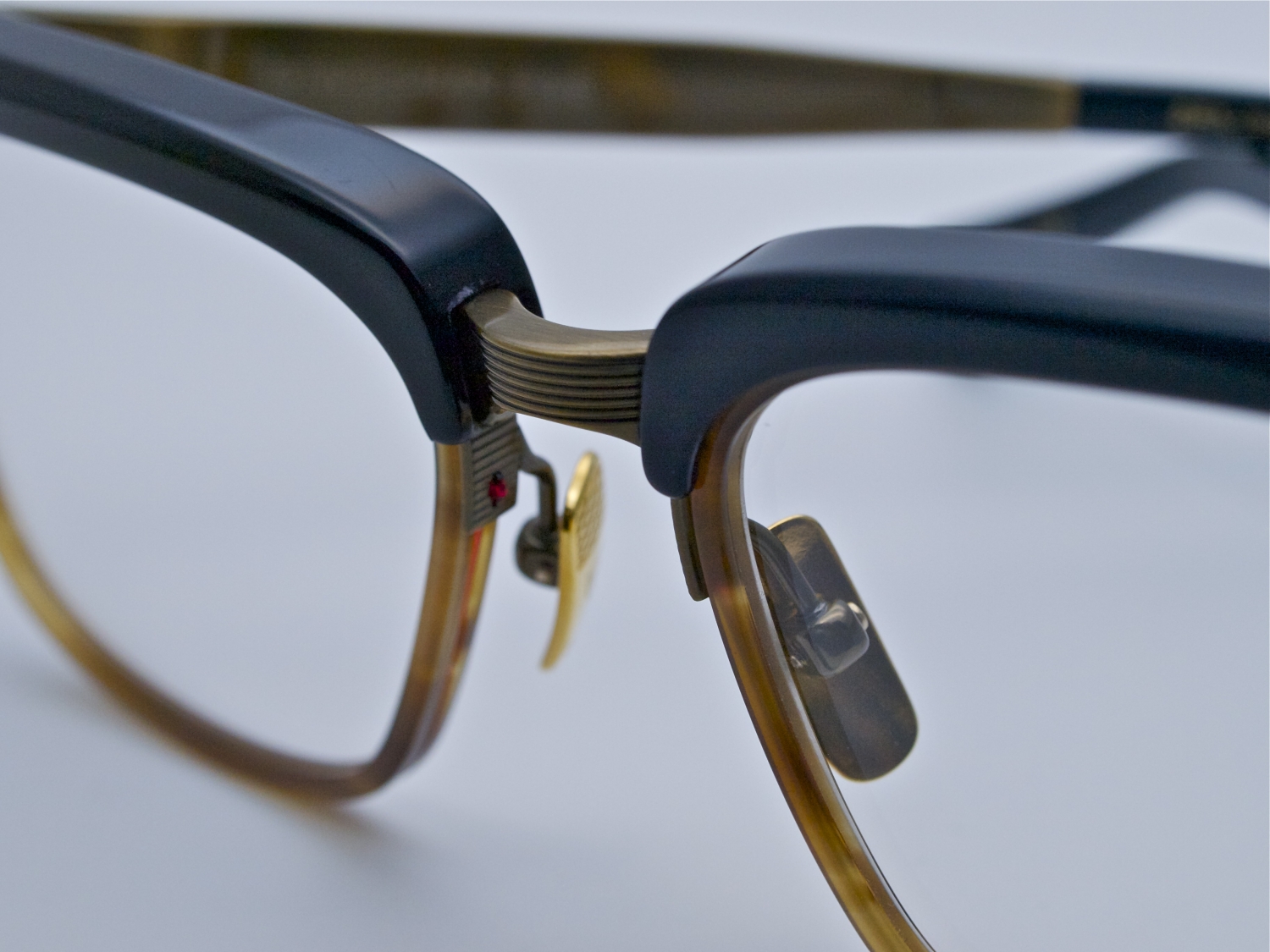 DITAが魅せる新しいブロースタイル ～STATESMAN FIVE～ | OBJ -京都本店-