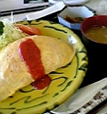 昼食のオムライス(私)