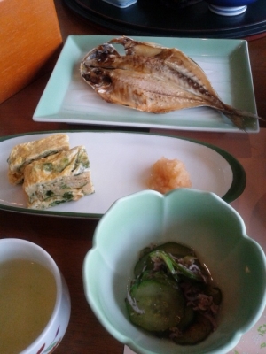朝食