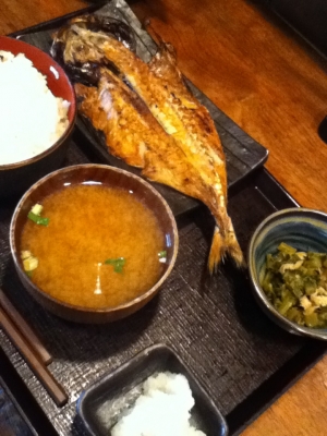 アジの開き定食 700円