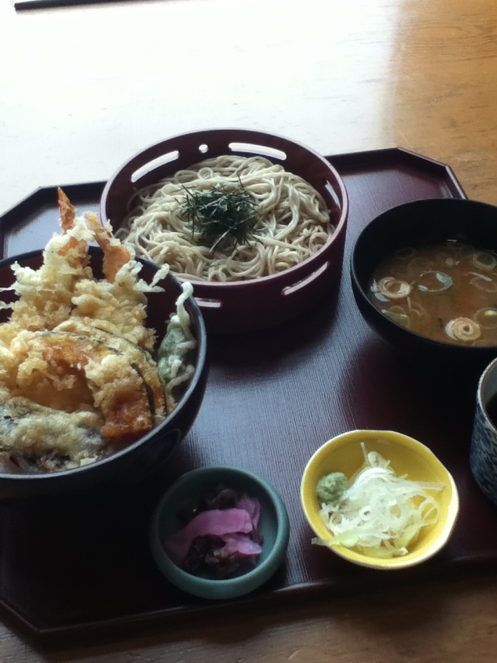 天丼とそば 950円