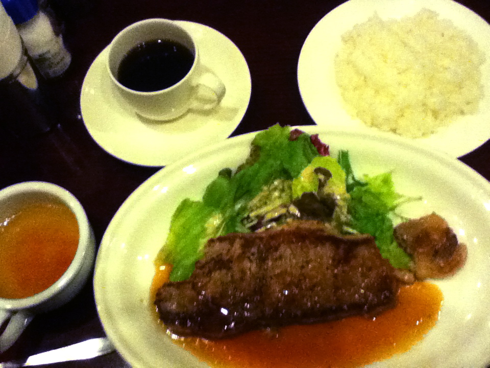 金曜ステーキランチ 1,050円→ 980円