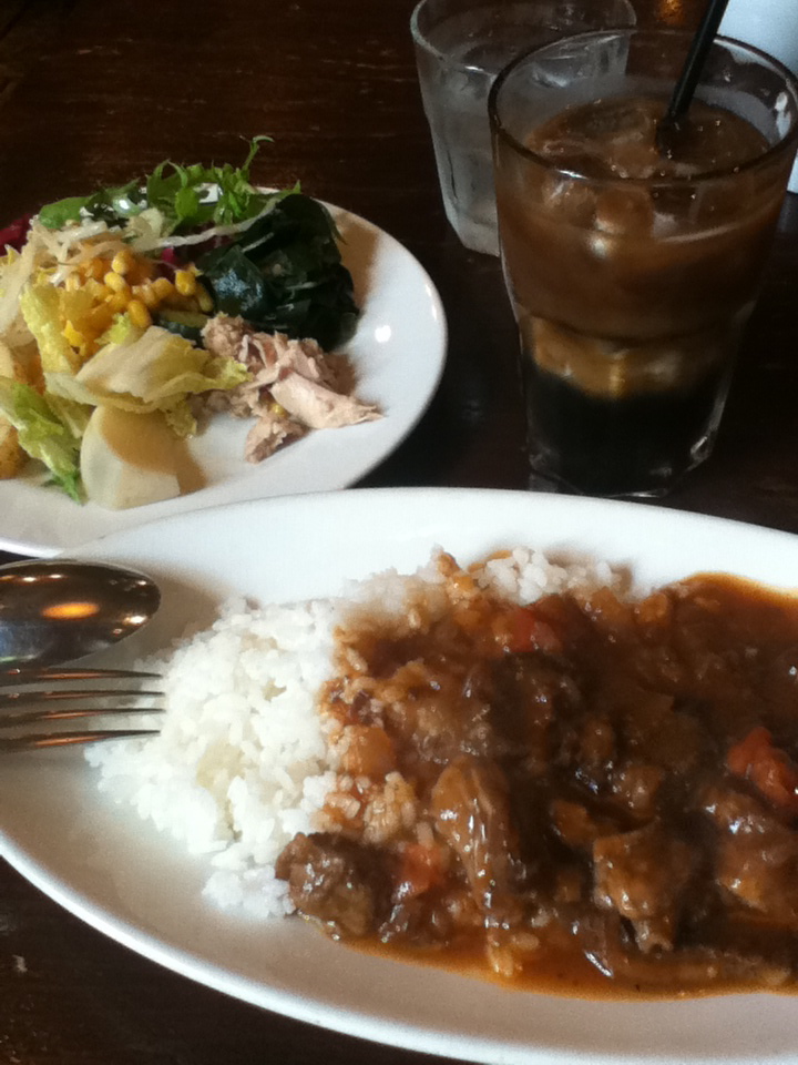 ランチセット(とろとろ牛スジのハヤシライス) 1,000円