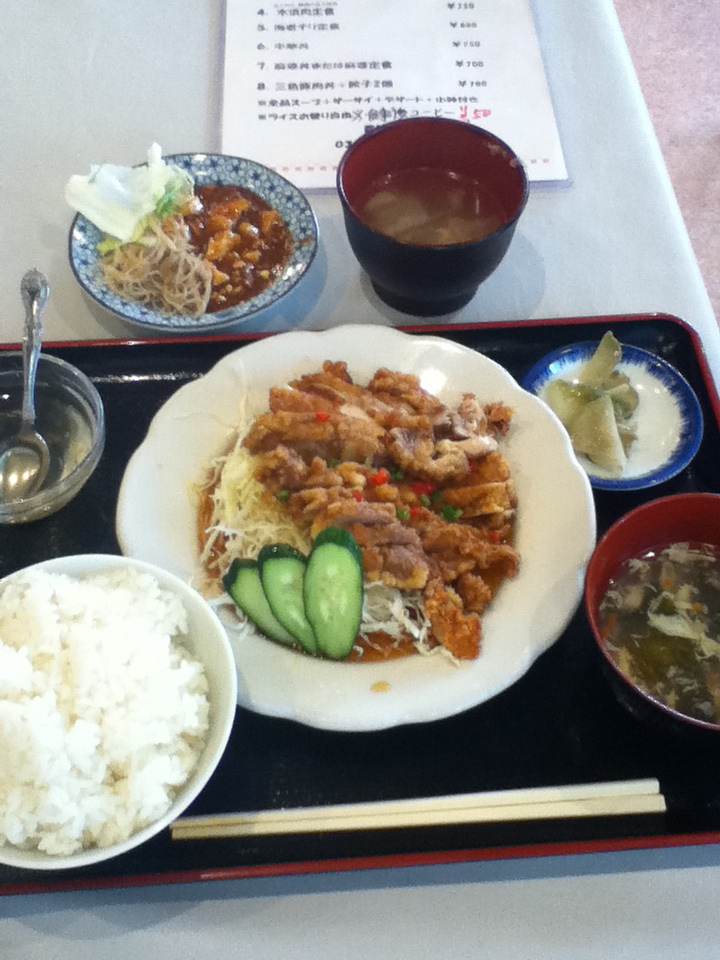 日替り定食(油淋鶏) 680円
