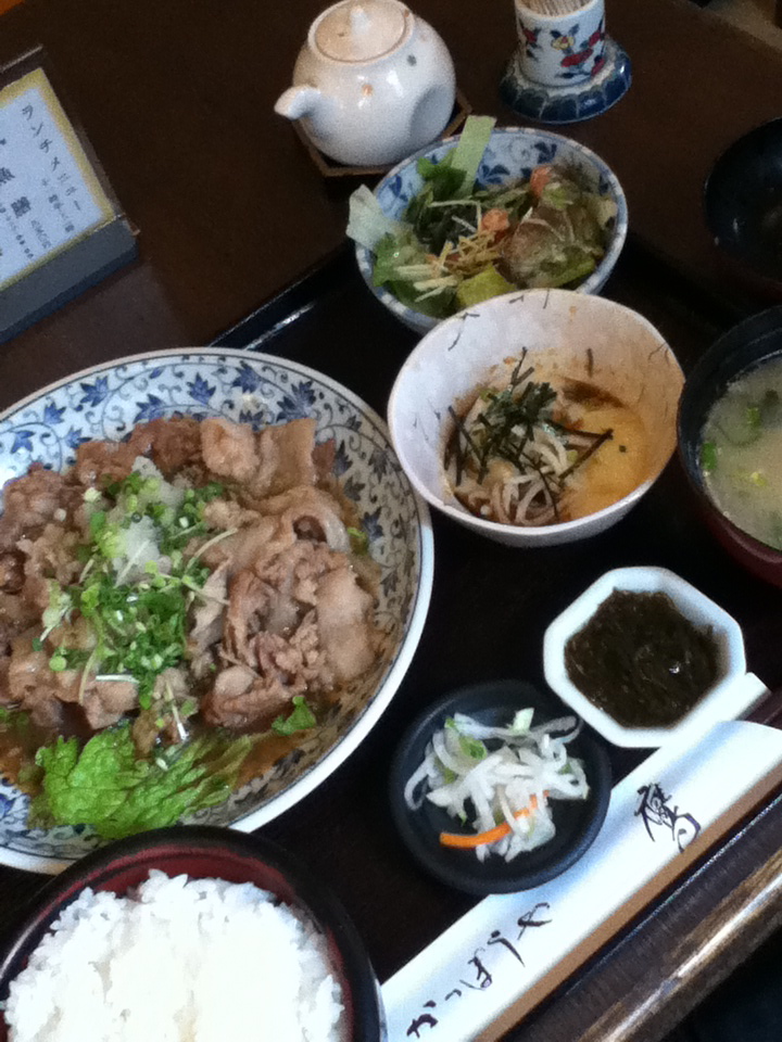 豚みぞれ焼膳 900円