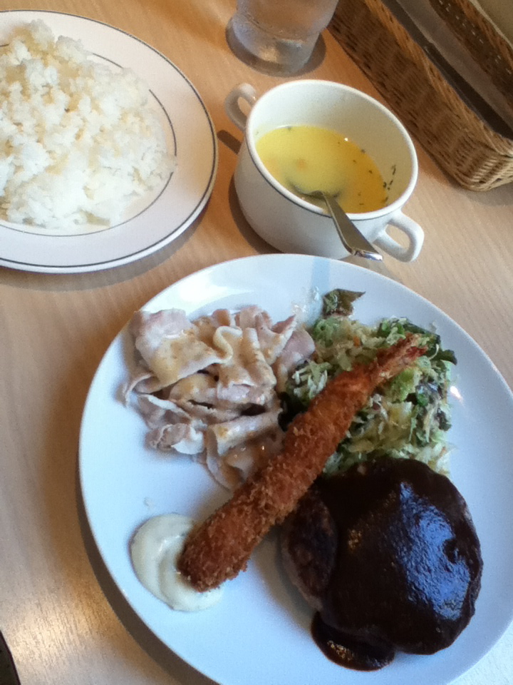 Cランチ 950円