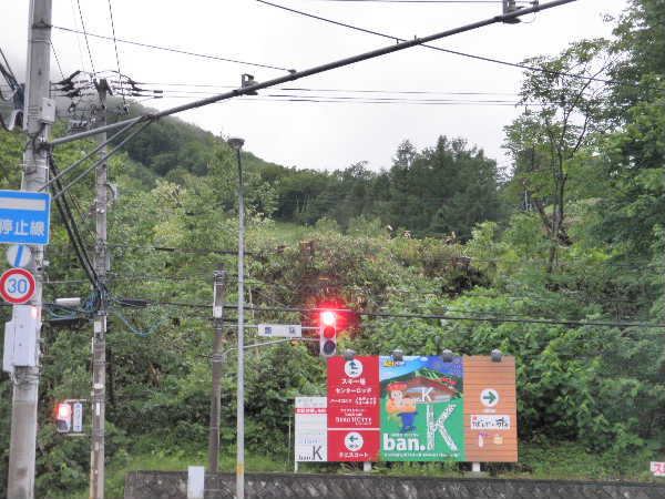 スキー場入り口