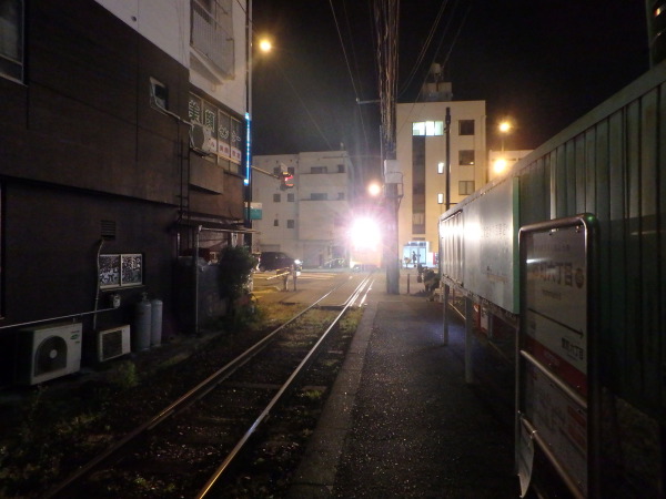 夜の電車