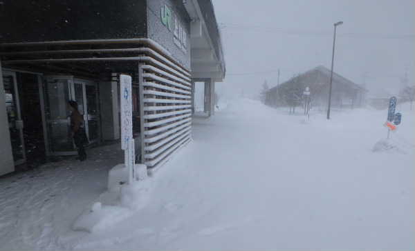 上川駅前