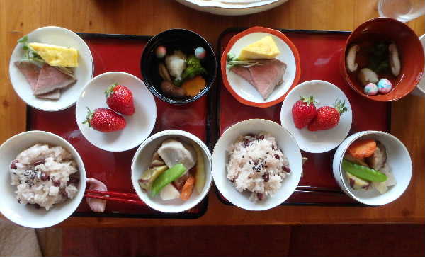 お膳