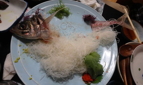 関アジ