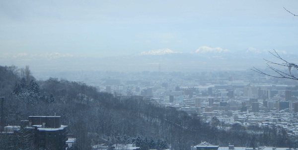 樺戸山地