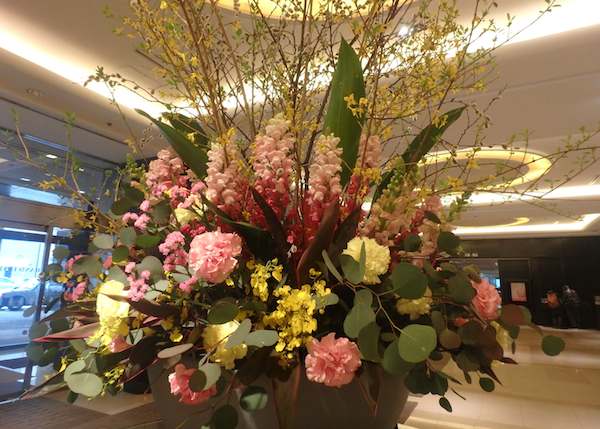 ホテルの花
