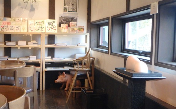 納屋カフェ