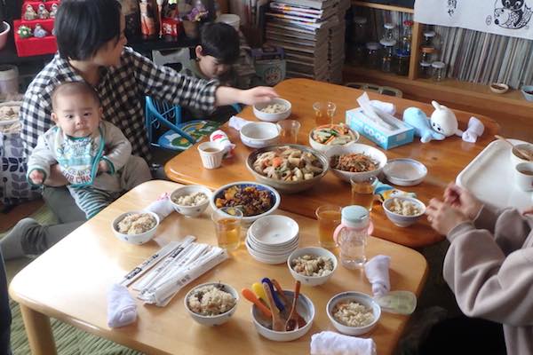 お昼ご飯
